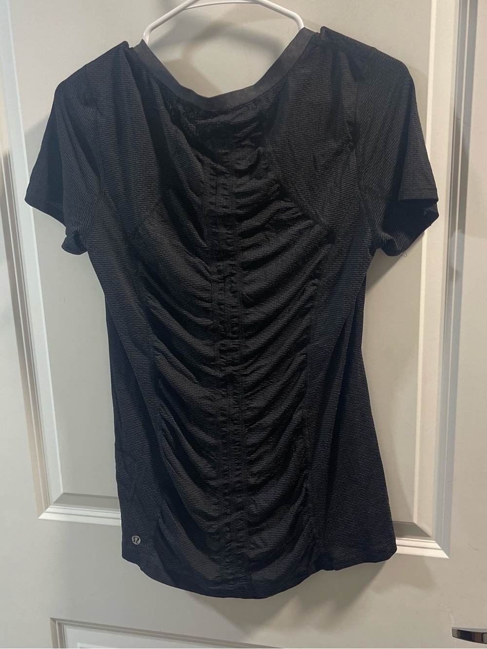 lululemon athletica Black V-Neck Short Sleeve Tee - Picture 2 of 3